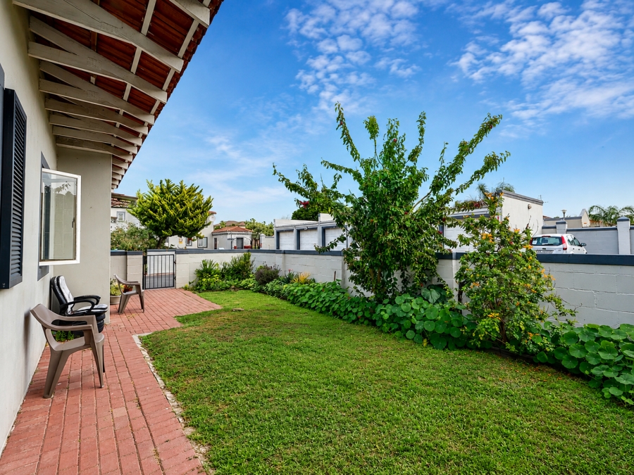 3 Bedroom Property for Sale in Parklands Western Cape
